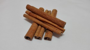 Cynamon (Cinnamomum Scheffer.) laska (laski) cynamonu 1000g - Przyprawy - Dary Podlasia