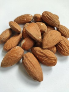 Migdały Kalifornijskie całe 1000g (Prunus dulcis (Mill.) D.A.Webb....) - Dary Podlasia